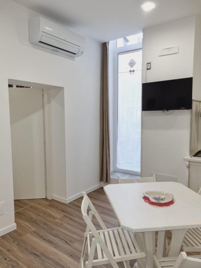 Il Centro Guest House เนเปิลส์ ภายนอก รูปภาพ