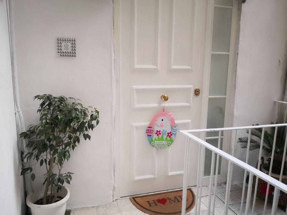 Il Centro Guest House เนเปิลส์ ภายนอก รูปภาพ