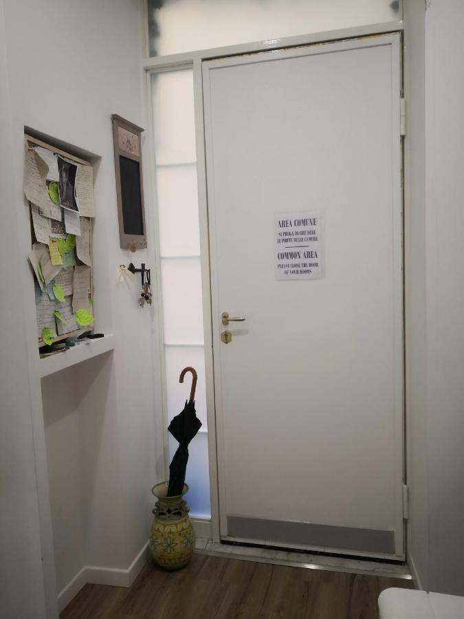 Il Centro Guest House เนเปิลส์ ภายนอก รูปภาพ
